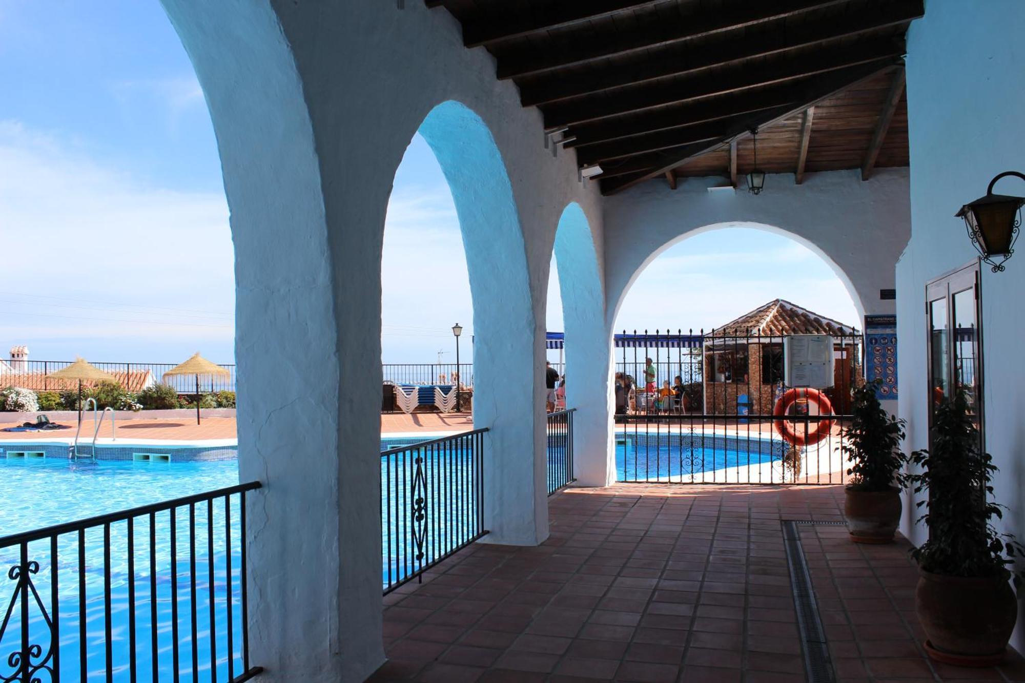 Apartamento Capistrano Village Нерха Екстериор снимка