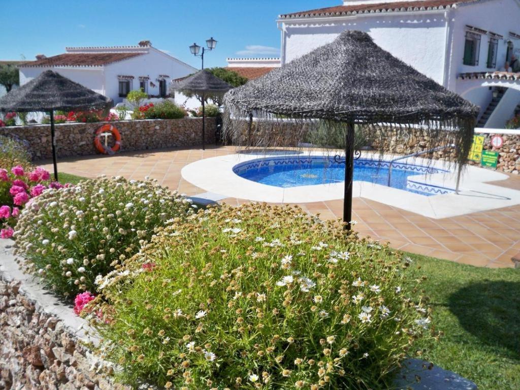 Apartamento Capistrano Village Нерха Екстериор снимка
